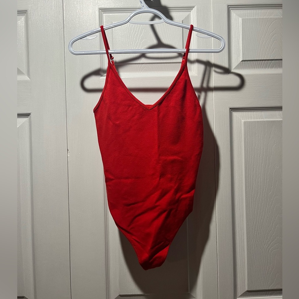 Aritzia v-neck bodysuit